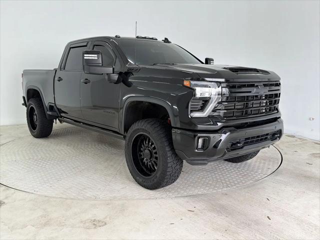 2024 Chevrolet Silverado 2500HD 4WD Crew Cab Standard Bed LTZ