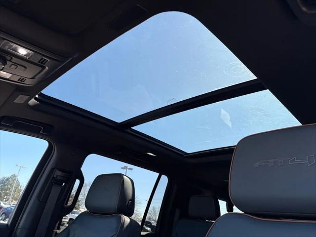 2025 GMC Yukon XL AT4 4WD