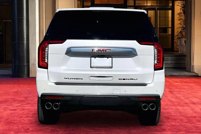2024 GMC Yukon 4WD Denali