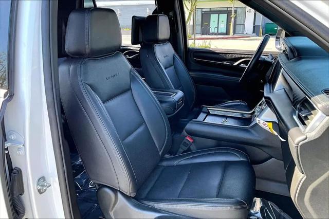2024 GMC Yukon 4WD Denali