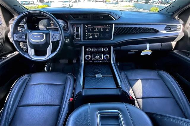 2024 GMC Yukon 4WD Denali