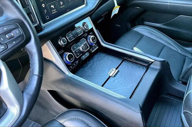 2024 GMC Yukon 4WD Denali