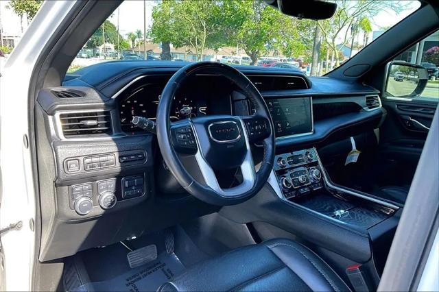 2024 GMC Yukon 4WD Denali