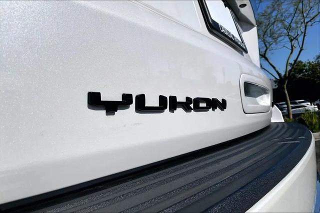 2024 GMC Yukon 4WD Denali