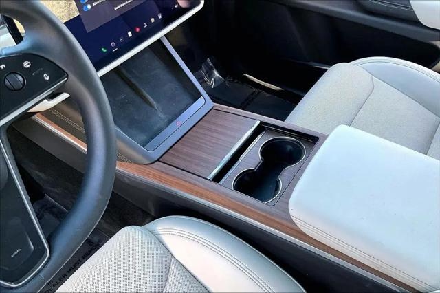 2024 Tesla Model X Long Range