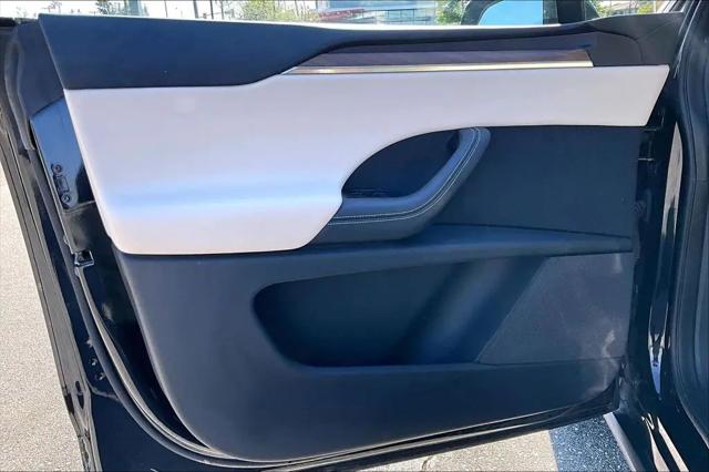 2024 Tesla Model X Long Range