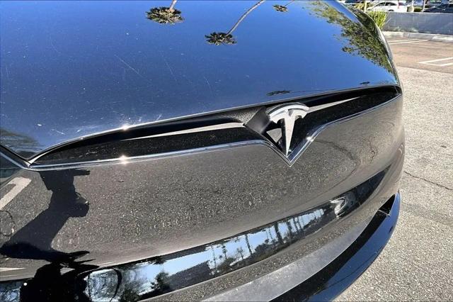 2024 Tesla Model X Long Range