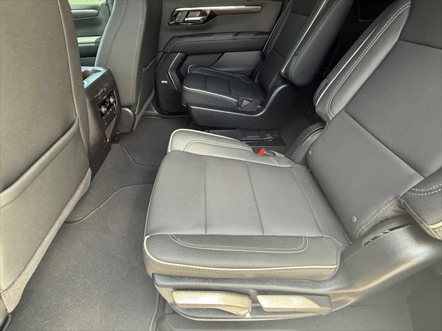 2026 Chevrolet Suburban Premier, 4WD