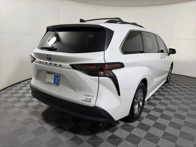 2023 Toyota Sienna XLE