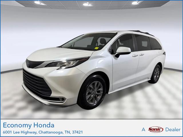 2023 Toyota Sienna XLE for sale in Chattanooga, TN
