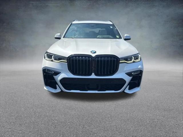 2021 BMW X7 M50i