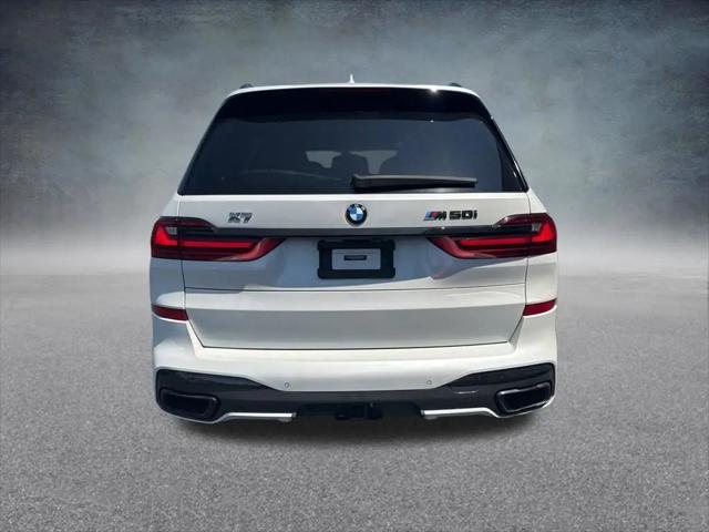 2021 BMW X7 M50i