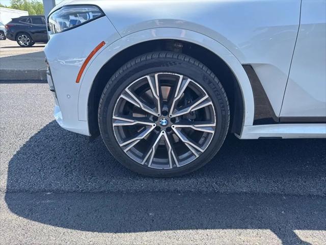 2021 BMW X7 M50i