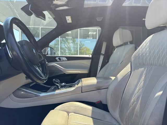 2021 BMW X7 M50i