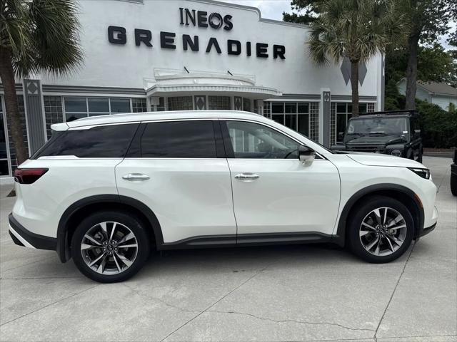 2023 INFINITI QX60 LUXE