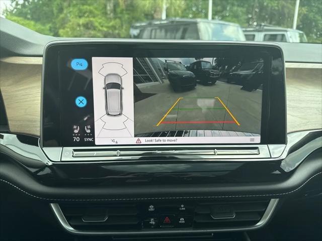 2024 Volkswagen Atlas 2.0T SE w/Technology