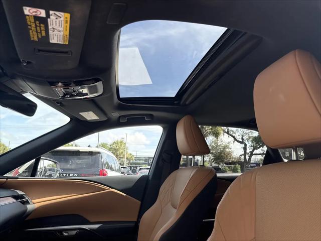 2025 Lexus RX 350 Premium