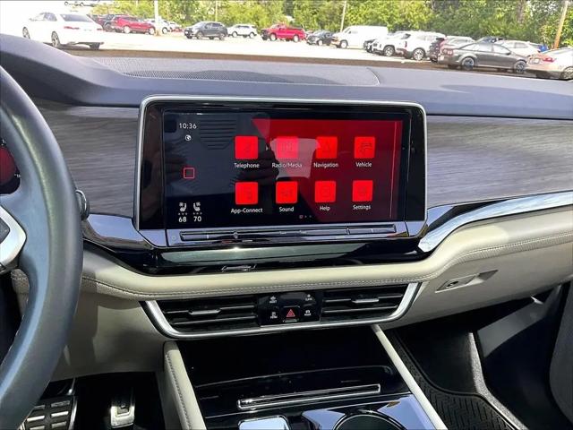 2024 Volkswagen Atlas 2.0T SEL Premium R-Line