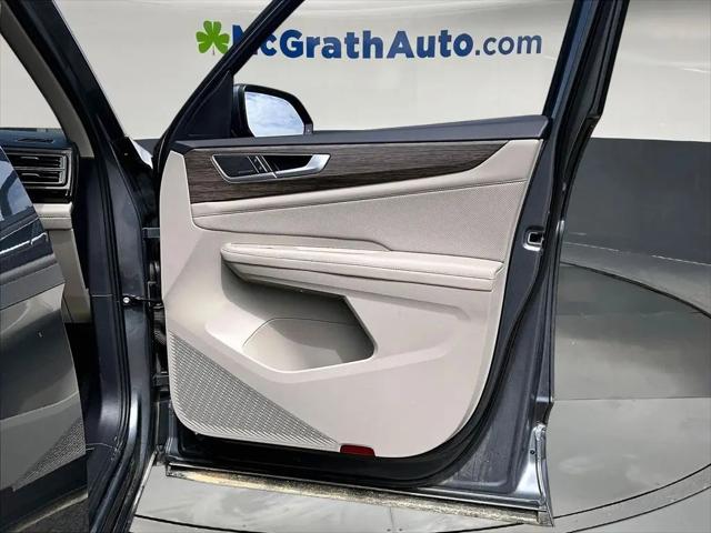2024 Volkswagen Atlas 2.0T SEL Premium R-Line