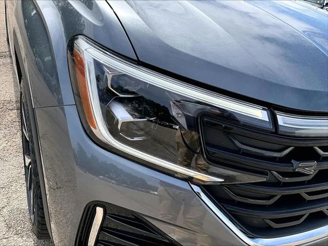 2024 Volkswagen Atlas 2.0T SEL Premium R-Line
