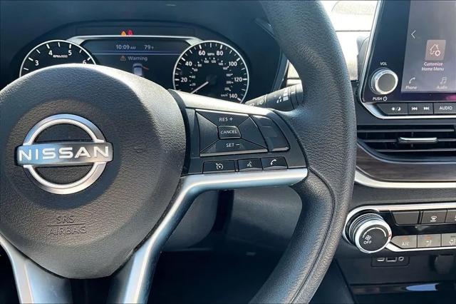 2024 Nissan Altima SV FWD