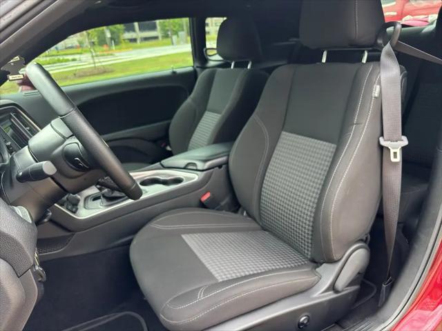 2021 Dodge Challenger SXT
