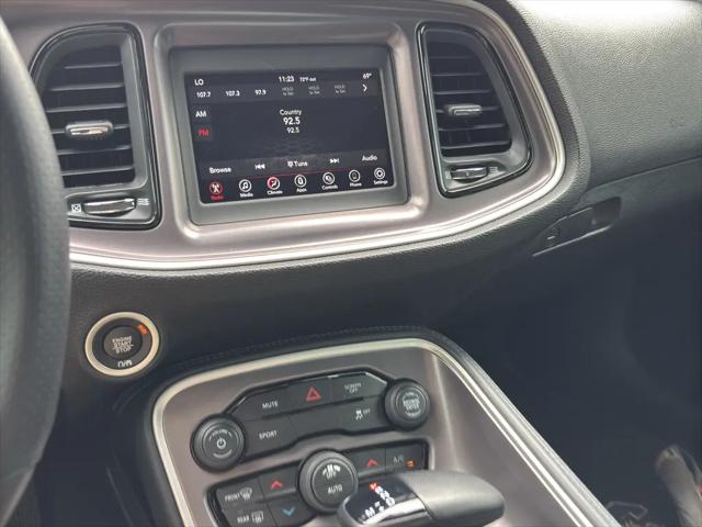 2021 Dodge Challenger SXT