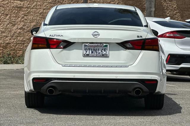 2022 Nissan Altima SR FWD