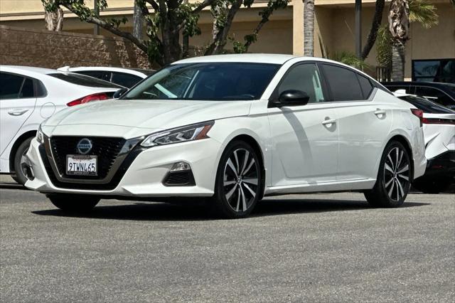 2022 Nissan Altima SR FWD
