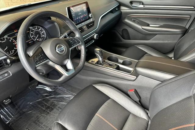 2022 Nissan Altima SR FWD