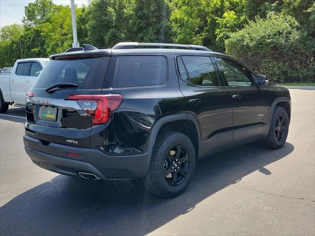 2023 GMC Acadia AWD AT4