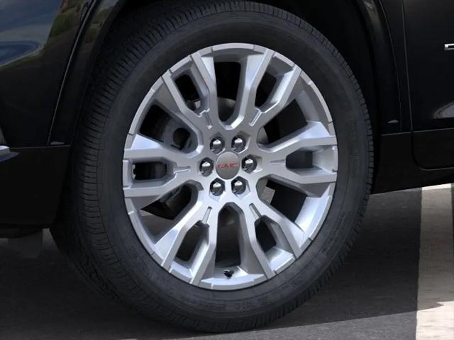 2026 GMC Acadia Denali AWD