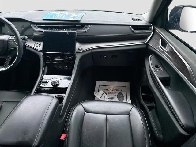 2023 Jeep Grand Cherokee L Limited 4x4