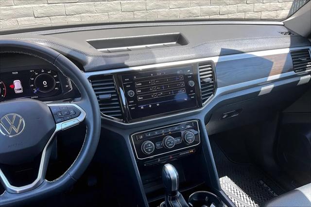 2022 Volkswagen Atlas 3.6L V6 SE w/Technology