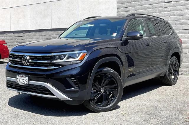 2022 Volkswagen Atlas 3.6L V6 SE w/Technology