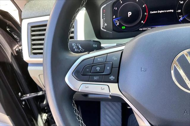 2022 Volkswagen Atlas 3.6L V6 SE w/Technology
