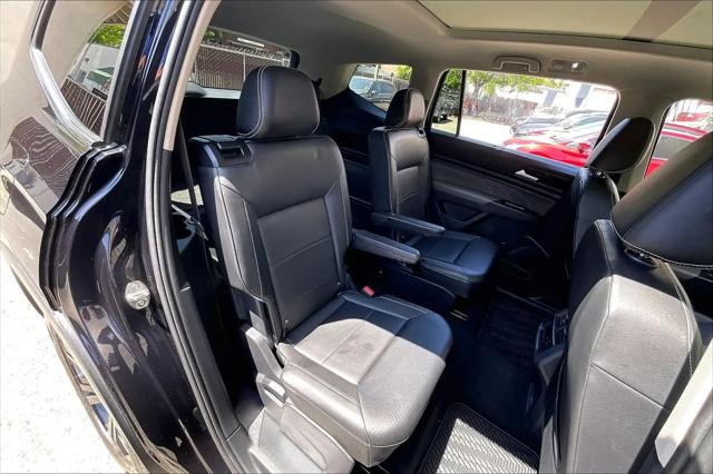 2022 Volkswagen Atlas 3.6L V6 SE w/Technology