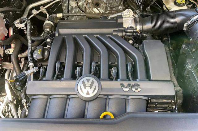 2022 Volkswagen Atlas 3.6L V6 SE w/Technology