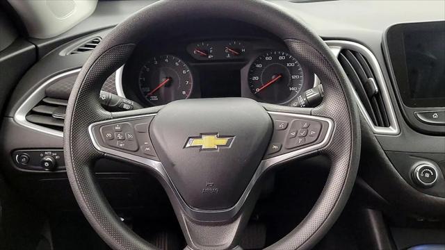 2022 Chevrolet Malibu FWD 1FL