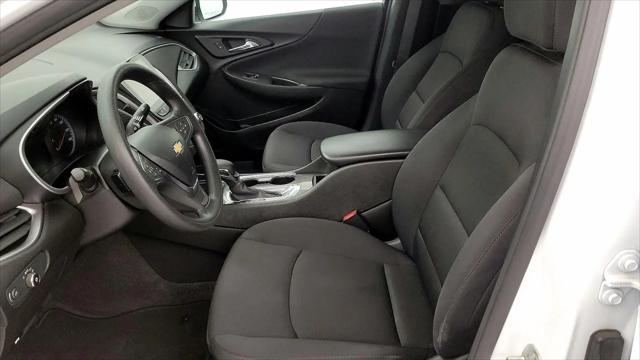 2022 Chevrolet Malibu FWD 1FL