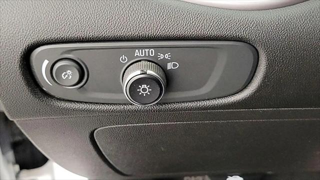 2022 Chevrolet Malibu FWD 1FL