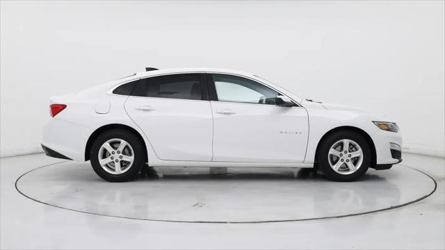2022 Chevrolet Malibu FWD 1FL