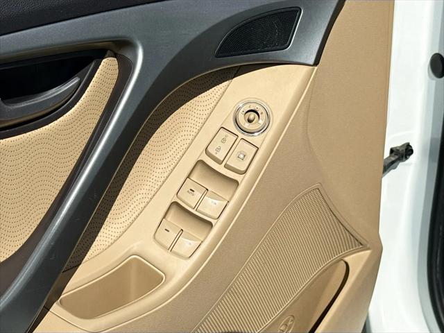 2012 Hyundai Elantra Limited