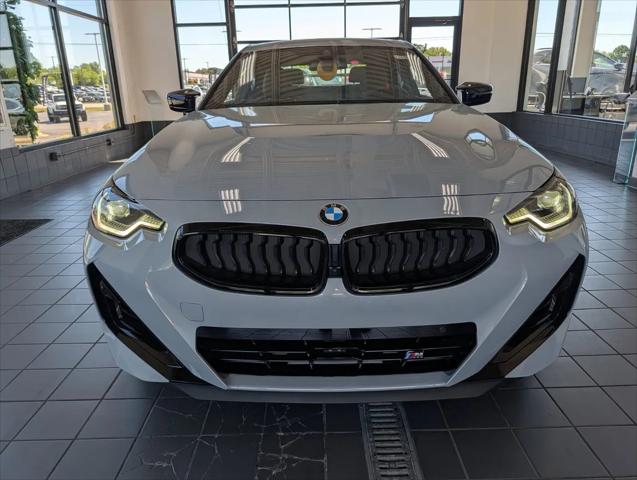 2026 BMW M240 i xDrive
