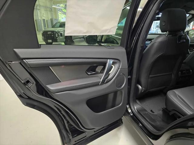 2026 Land Rover Discovery Sport Landmark