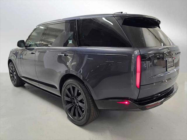 2026 Land Rover Range Rover P400 SE 7 Seat