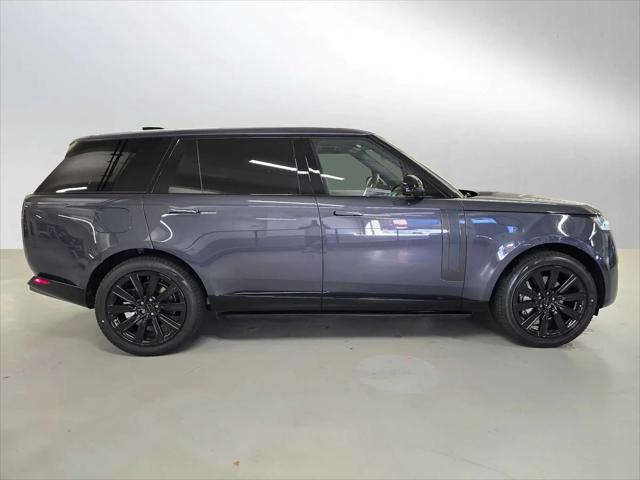 2026 Land Rover Range Rover P400 SE 7 Seat