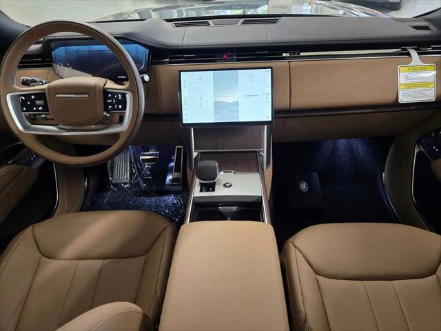 2026 Land Rover Range Rover P400 SE 7 Seat