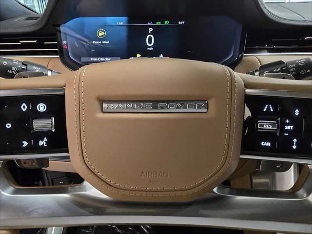 2026 Land Rover Range Rover P400 SE 7 Seat