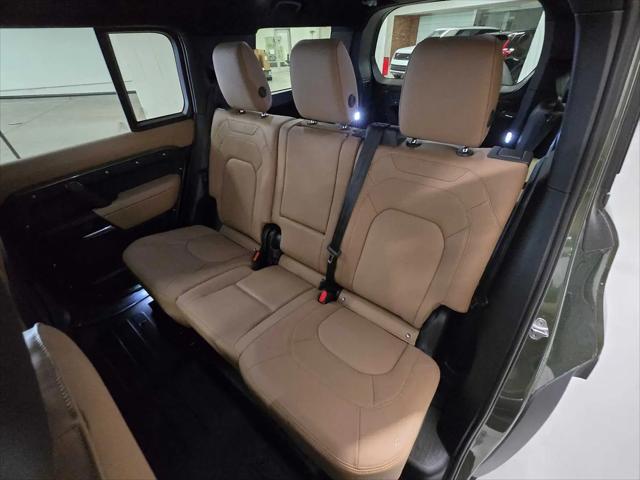 2026 Land Rover Defender P300 S
